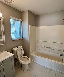 A Modern 3bed Luxury Condominium in a Great Community in Southfield, MI (Photo 4 of 10)