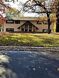 Nice 3 Bedroom, 2 Baths Unit of a Duplex Plymouth! in Plymouth, MN