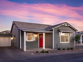 1555 S Val Vista Dr, Gilbert, Az 85296 in Gilbert, AZ