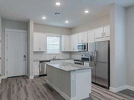 1555 S Val Vista Dr, Gilbert, Az 85296 in Gilbert, AZ (Photo 8 of 12)