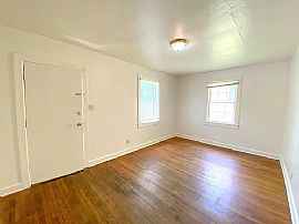 This 682 Square Foot Single Family Home Has 2 Bedrooms and 1.0  in Roanoke, VA