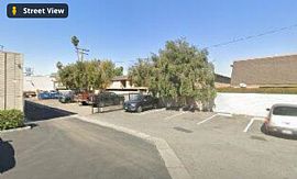 Sweet Two Bedrooms Home in Anaheim, CA (Photo 2 of 12)