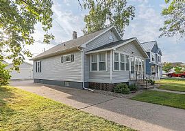 1035 South 7th Avenue, Wausau, Wi 54401 in Wausau, WI