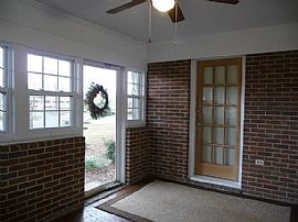 Nice House  in Pfafftown, NC (Photo 2 of 6)