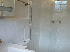 Nice House  in Pfafftown, NC (Photo 5 of 6)