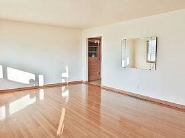 Very Nice House  in Lima, OH (Photo 3 of 7)