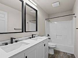 Nice House  in Post Falls, ID (Photo 6 of 8)