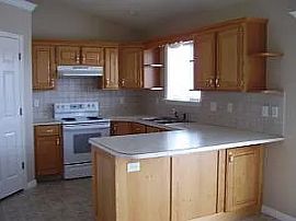 Nice House  in Idaho Falls, ID (Photo 2 of 4)