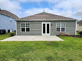 Nice House  in Myrtle Beach, SC (Photo 8 of 8)