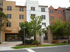 Studio For Rent in Coconut Grove, FL