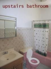 2 story house with 2 apartments in Mayaguez, PR (Photo 2 of 6)