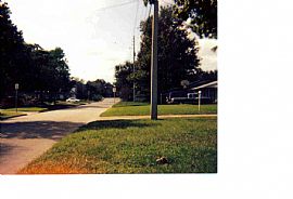 LAKE FRONT 3BR 2BATH HOME in Orlando, FL (Photo 3 of 6)