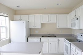 Beautiful Townhome in Whitsett, NC (Photo 3 of 6)