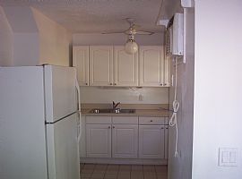 Three Bedroom, One Bath Duplex in Clearwater, FL (Photo 2 of 6)