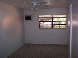 Three Bedroom, One Bath Duplex in Clearwater, FL (Photo 5 of 6)