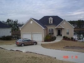 Contemporary Ranch on the Lake in Fayetteville, GA
