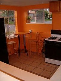 NWDenver, Stylish, Clean, W/D, D/W, yard in Denver, CO