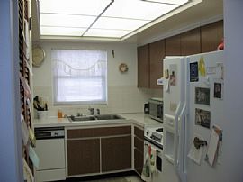 Beautiful Condo Near Beach in Saint Petersburg Beach, FL (Photo 2 of 5)