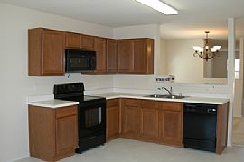 Brandnew house, 04/06 finished, 1860sqft in Arlington, TX (Photo 2 of 6)