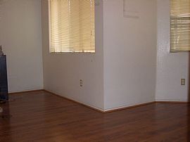 Awesome 3 Bedroom Home in Colton, CA (Photo 5 of 6)