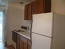 Large Unit Near PUB  in Reno, NV (Photo 3 of 6)