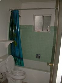 Large Unit Near PUB  in Reno, NV (Photo 6 of 6)