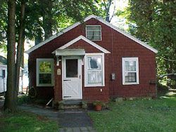 Lake George, Beechwood Cottage in Cleverdale, NY (Photo 3 of 4)