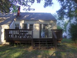 $1650, Cozy 3 bedroom in Fairfax City in Fairfax, VA (Photo 2 of 2)