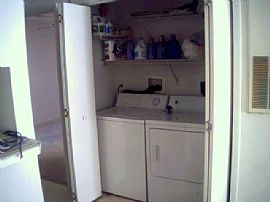 Private room, WIC & Bath-NCSU/SHAW/WakeT in Raleigh, NC (Photo 4 of 6)