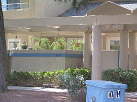 Fully Furnished Two Story Condo in Las Vegas, NV (Photo 6 of 6)