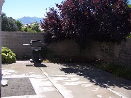 Nice 3 bedroom,2 bath home in cul de sac in Las Vegas, NV (Photo 4 of 5)