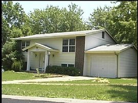 Split Foyer, Quiet Neighborhood in Maryland Heights, MO