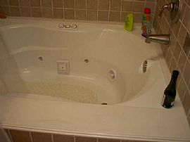 LEASE OR LEASE OPTION TOWNHOME! in Vista, CA (Photo 2 of 6)