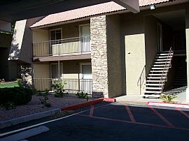 2 Bdrm Bella Vita Condo in Las Vegas, NV (Photo 4 of 6)