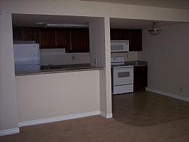 2 Bdrm Bella Vita Condo in Las Vegas, NV (Photo 5 of 6)