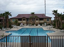 Upgraded condo near Red Rock Station in Las Vegas, NV (Photo 5 of 6)