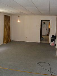 3 bedrooms wide open apartment! in Schenectady, NY (Photo 2 of 5)