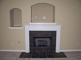 Beautiful 3 BR/2 BA House in Cordova, TN (Photo 3 of 5)