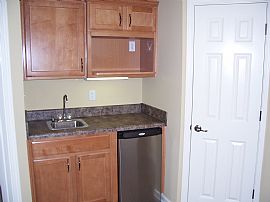 Beautiful 3 BR/2 BA House in Cordova, TN (Photo 4 of 5)