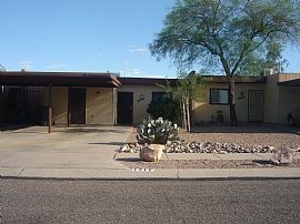  Mission Shadows  Townhouse in South Tucson, AZ (Photo 4 of 6)