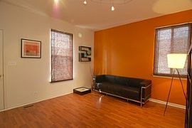 Contemporary & Luxurious 4br Home in Bolingbrook, IL