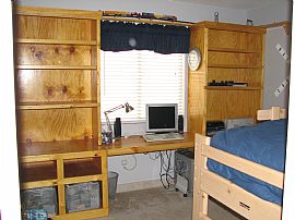 Fabulous 3bdr +Den, 2ba Surprise Home in Surprise, AZ (Photo 6 of 6)