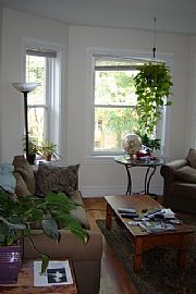 lincoln Square 3 bedroom in Chicago, IL (Photo 4 of 5)