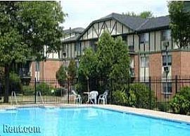 Huge 3 br apt in Franklin, WI