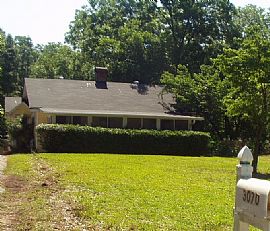 Adorable Bungalow in Metro Atlanta in East Point, GA
