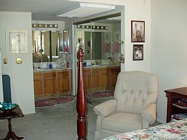 LARGE MOONVALLEY TOWNHOUSE W/LOFT in Phoenix, AZ (Photo 6 of 6)