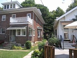 Huge 4 Bedrooms House, 3 Floors, 2 Car G in Allentown, PA (Photo 2 of 6)