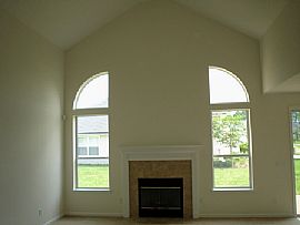 North Creek Amazing 4/2.5 for rent in Jacksonville, FL (Photo 3 of 3)