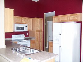 BEAUTIFUL 3 BEDROOM IN WEST VALLEY in Litchfield Park, AZ (Photo 2 of 5)