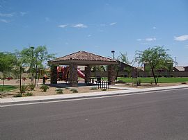 BEAUTIFUL 3 BEDROOM IN WEST VALLEY in Litchfield Park, AZ (Photo 5 of 5)